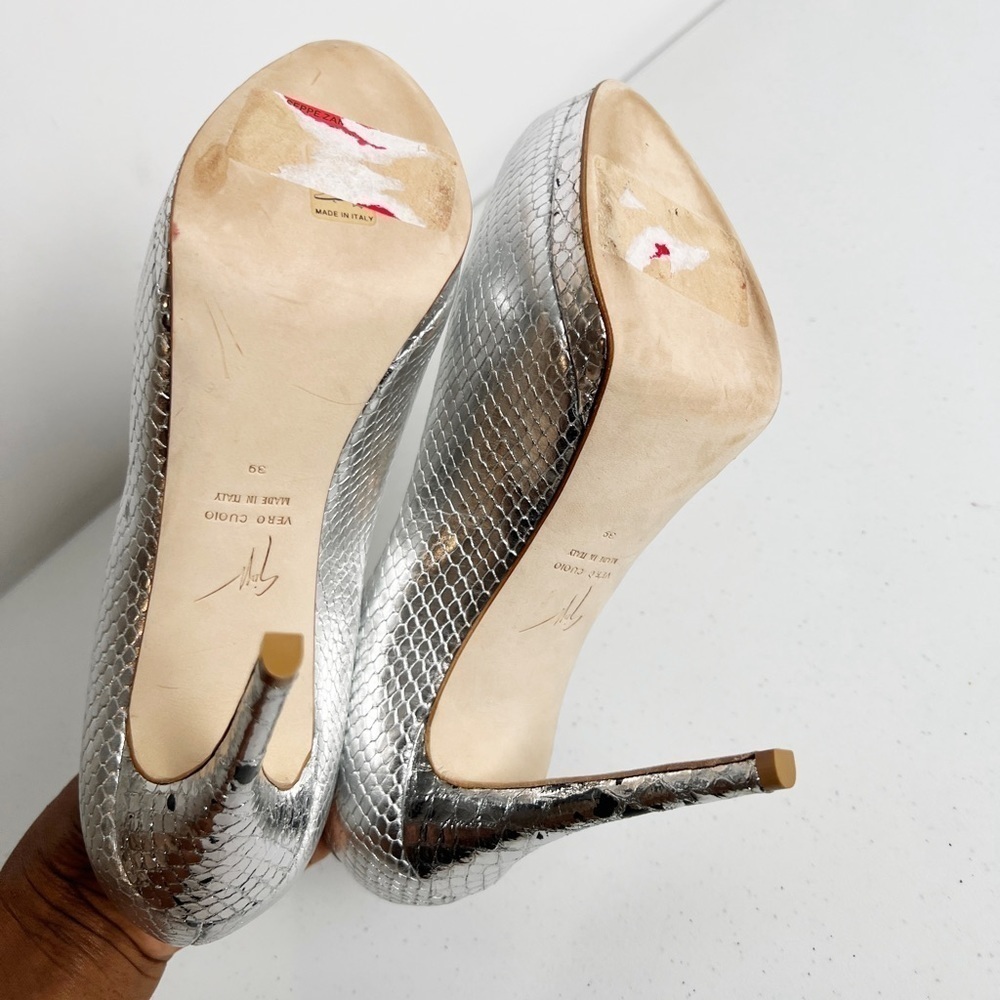 Giuseppe Zanotti Sharon metallic peep-toe pumps - Picture 7 of 10